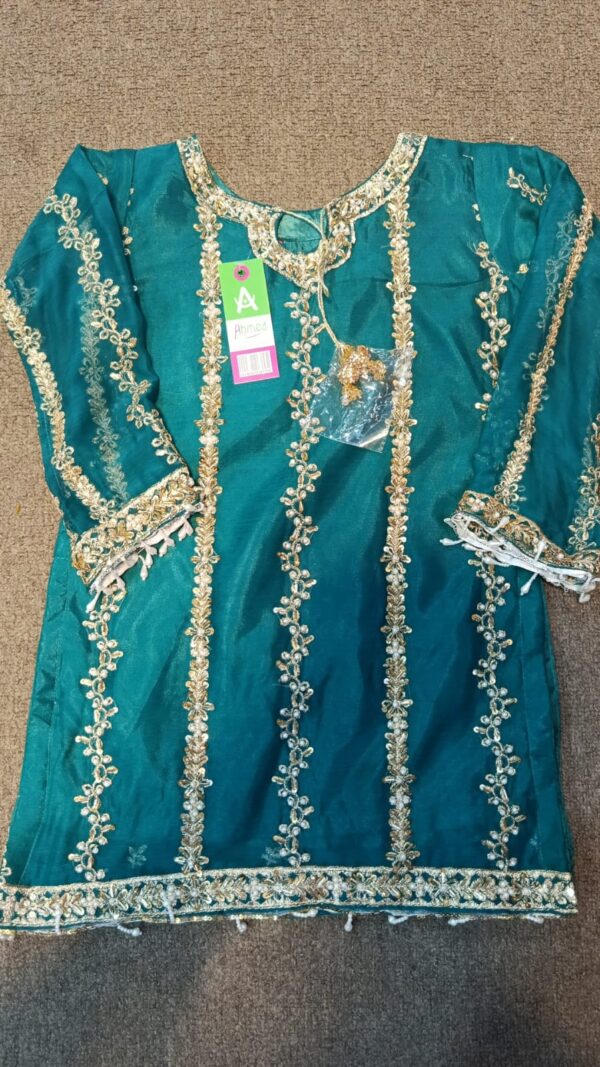 suit B crush sharara lery