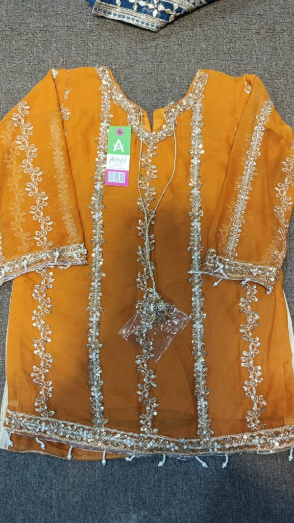 suit5 crush sharara lery