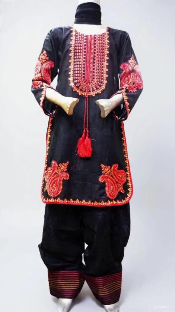 ROUND SHIRT WITH PHARSHI SHALWAR